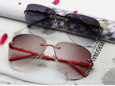 Floral Silver Aviator Style Sunglasses